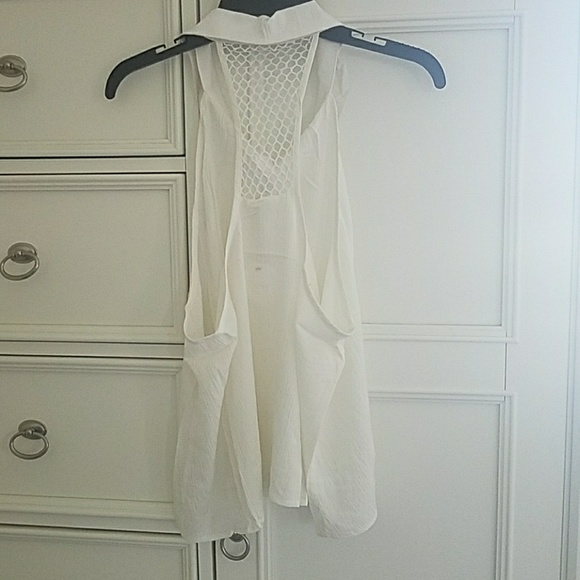 💕HOST PICK 💕 9/5 Gorgeous Sleeveless Trapeze Top - Picture 5 of 7