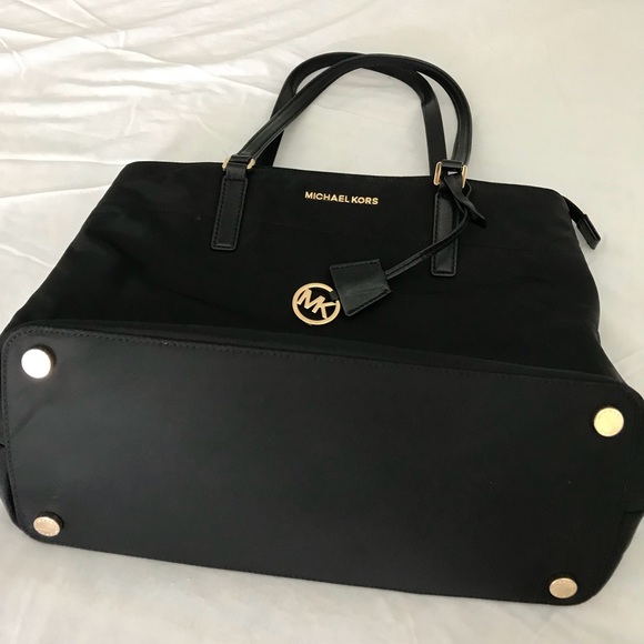 Michael kors bag - Picture 3 of 5