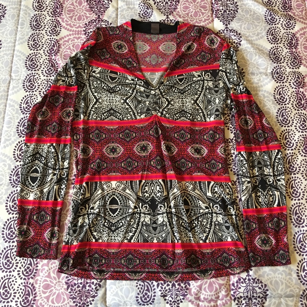 Selection long sleeve V neck top