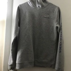 Grey vineyard vines hoodie