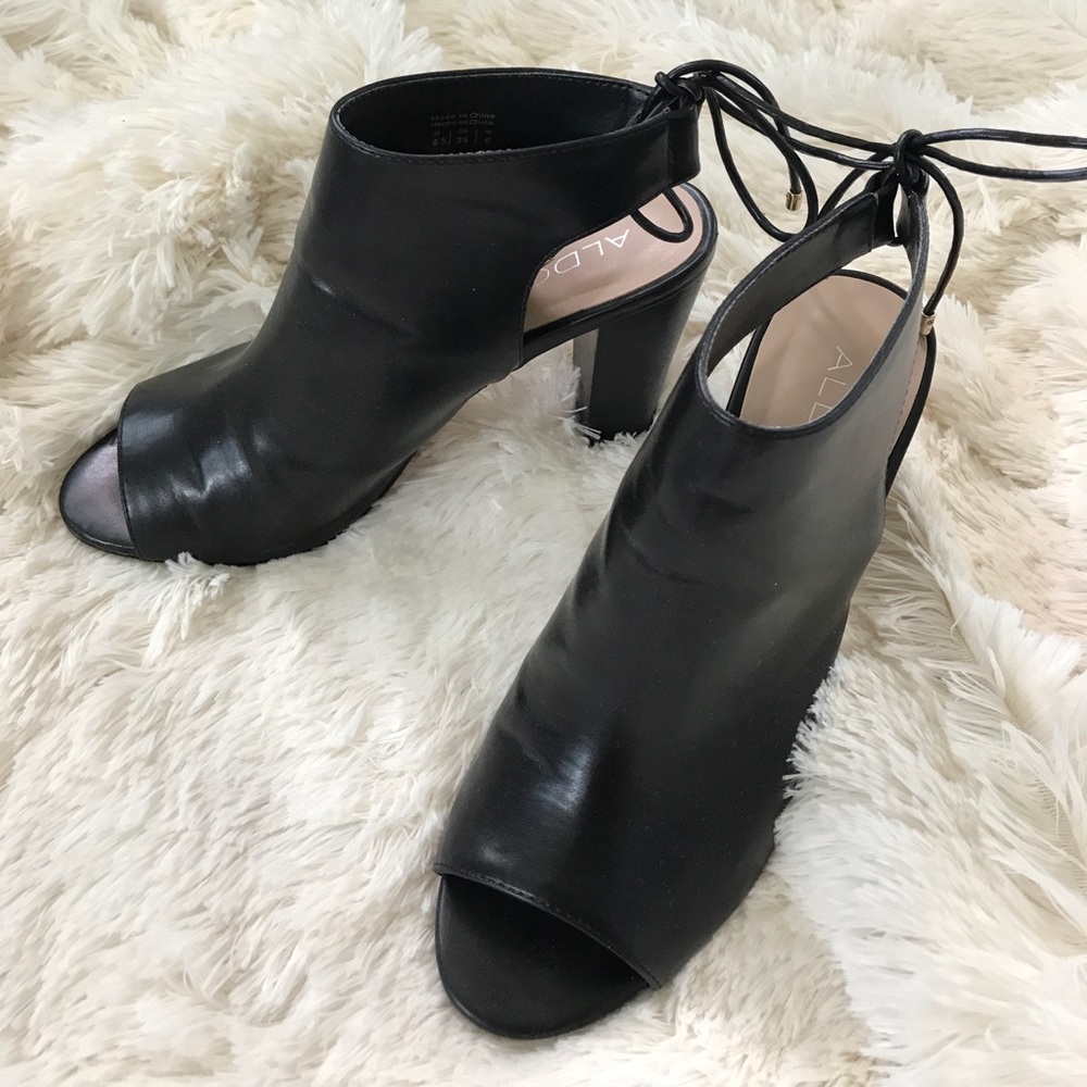 👠Peep Toe Ankle Boots👠