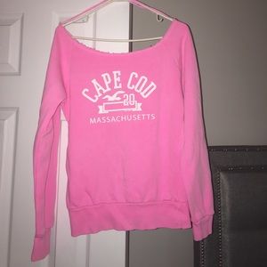 NWOT Off the shoulder pink Cape Cod sweater Small