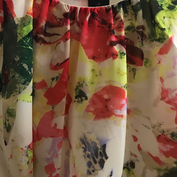 Signature by Robbie Bae dress - Picture 2 of 2