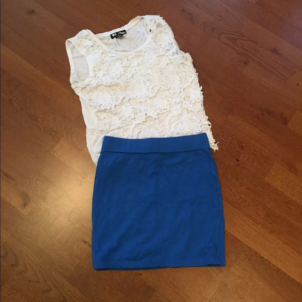 Small F21 Stretchy Blue Mini Skirt