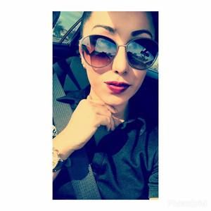 Meet your Posher, Nayeri