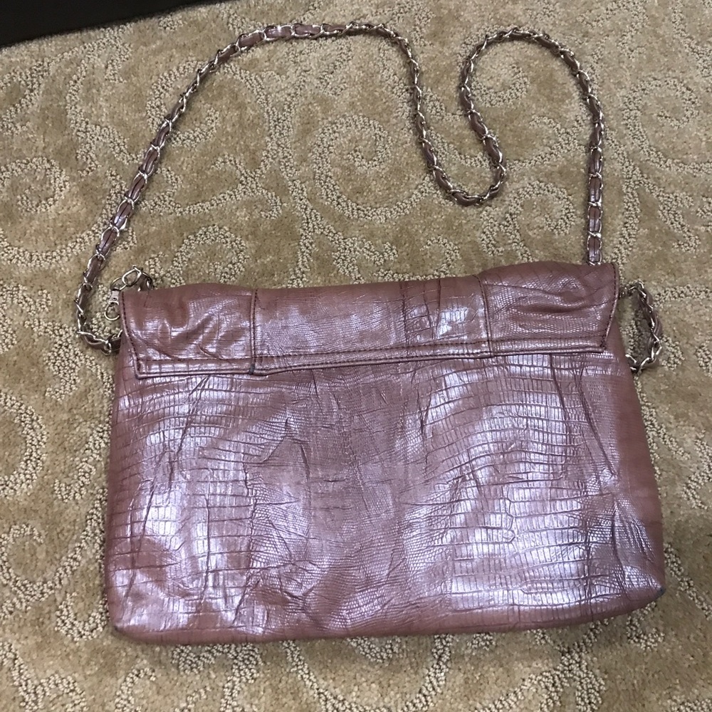 👛 - Picture 3 of 4