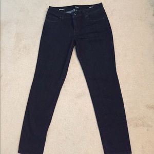 Anna skinny jeans, sized 30/10. Dark blue