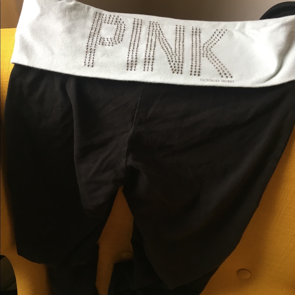 🎀 PINK Victoria's Secret yoga pants 🎀