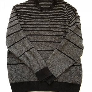 Vintage Stiped black and white sweatshirt