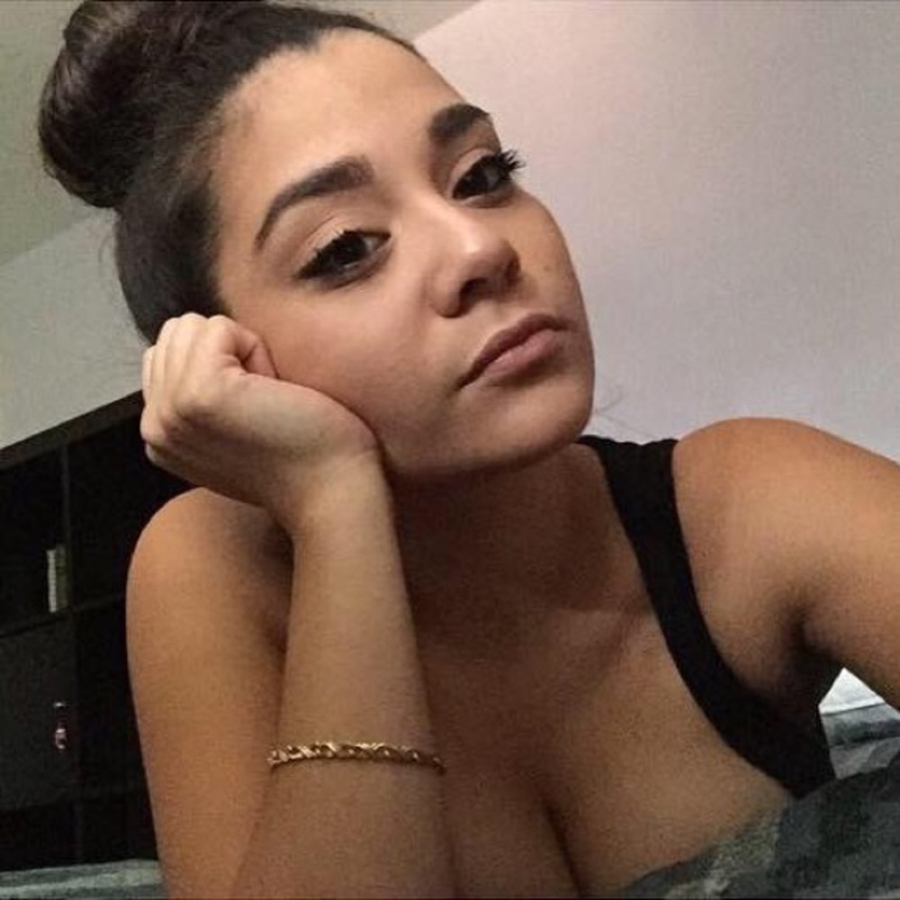 Meet your Posher, Jasmine