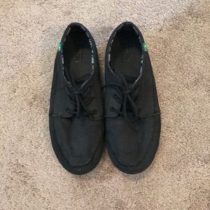 Sanuk TKO shoes in Black