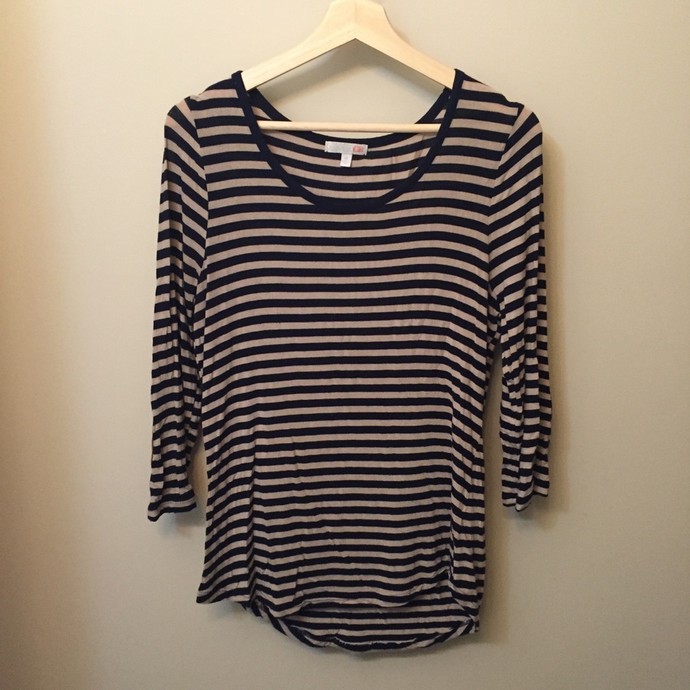 Gianni Bini Tan and Navy Shirt With Elbowpads