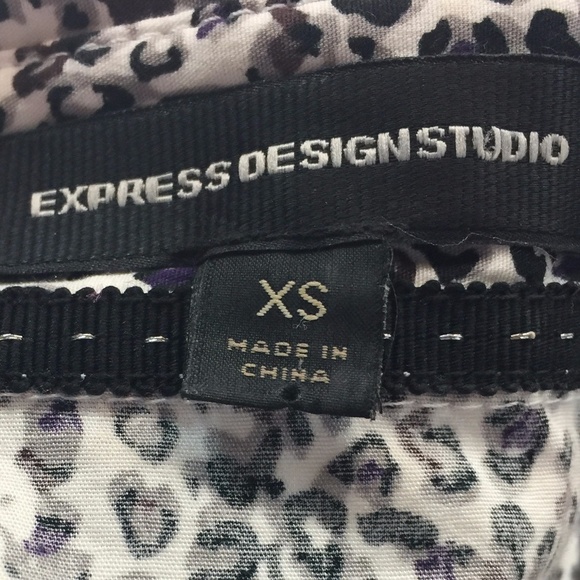 EXPRESS DESIGN STUDIO V NECK CHEETAH PRINT BLOUSE - Picture 6 of 7