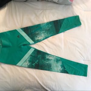 Adidas "climate" leggings
