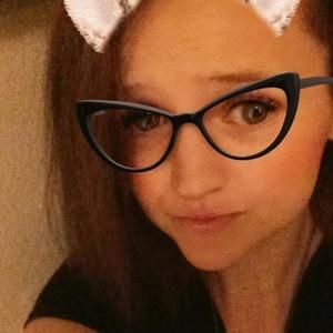 Meet your Posher, Tayler