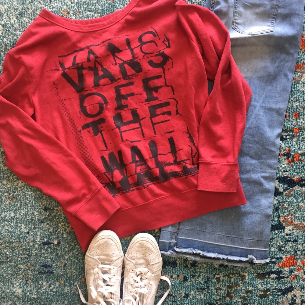 VANS pullover sweater