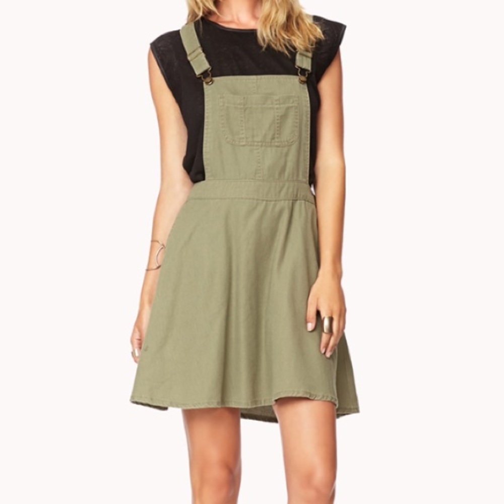 Overall dress