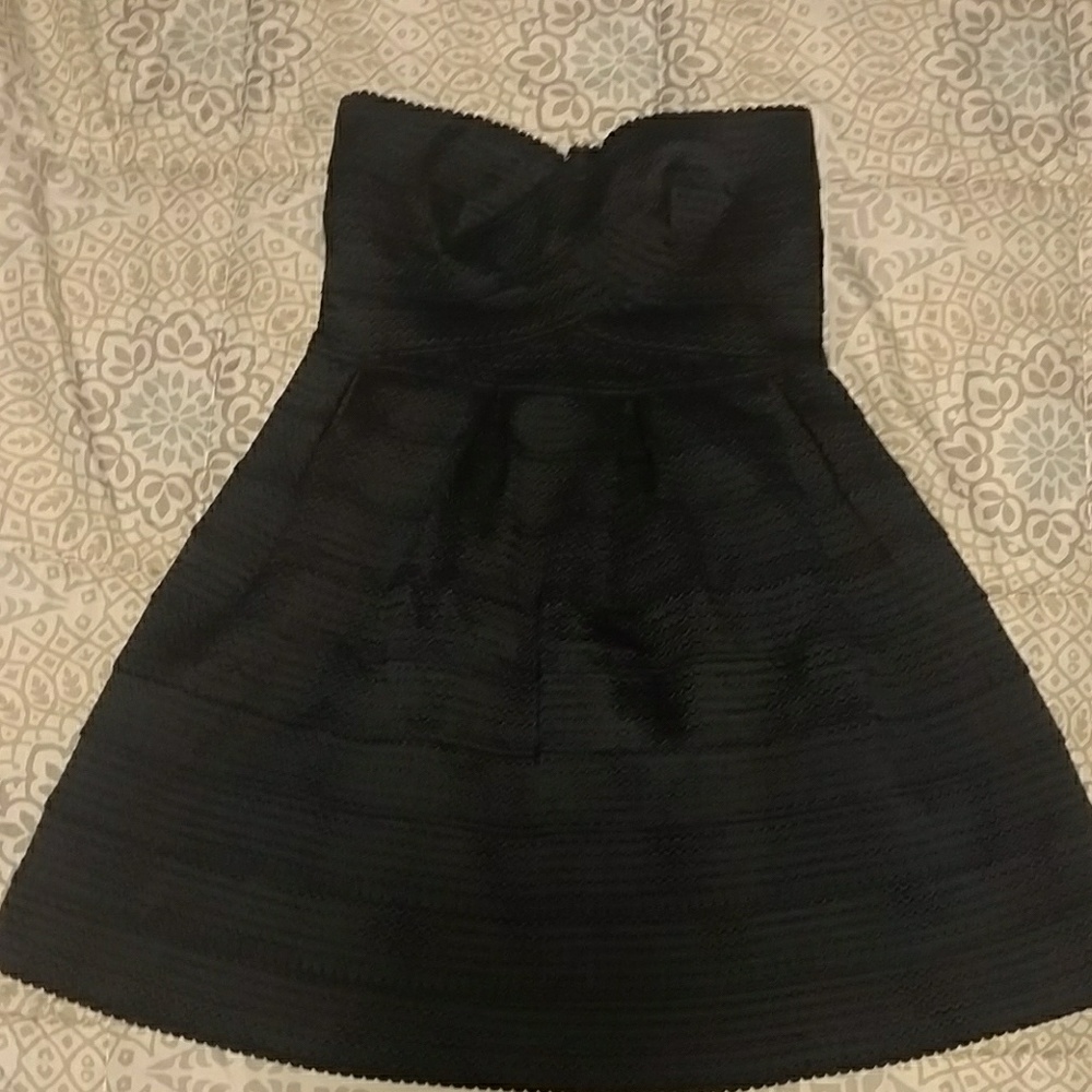 Strapless navy blue dress