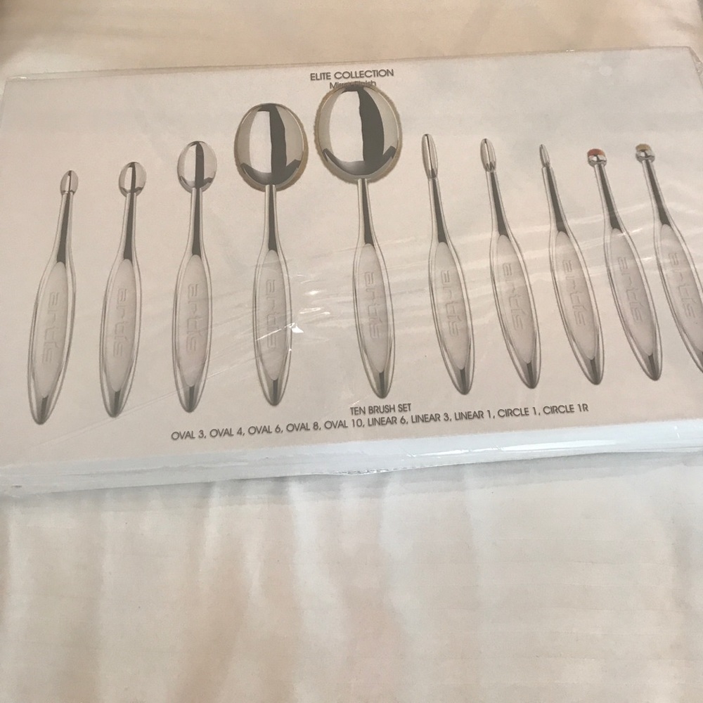 Artis Makeup Brush set