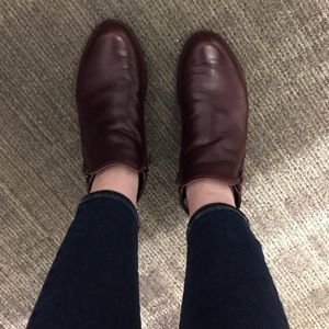 Naot Helm shoe/bootie 9.5-10 (41) Bordeaux/violet