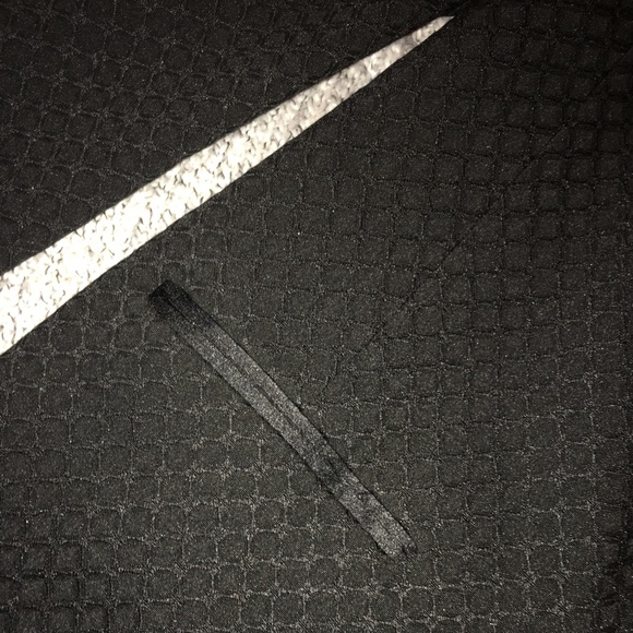 Women's Blazer - Picture 6 of 6