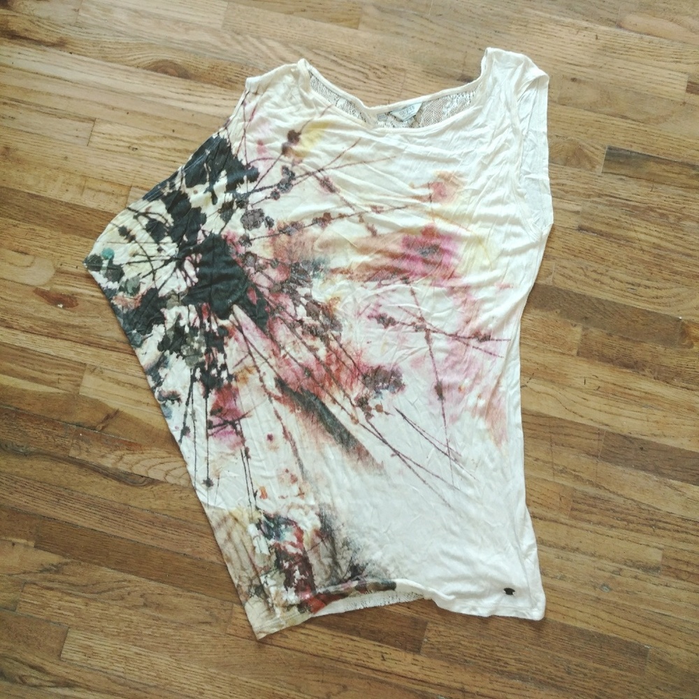 Guess sleeveless top S