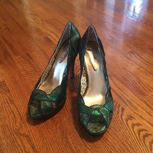 Poetic license heel from buckle size 7.5