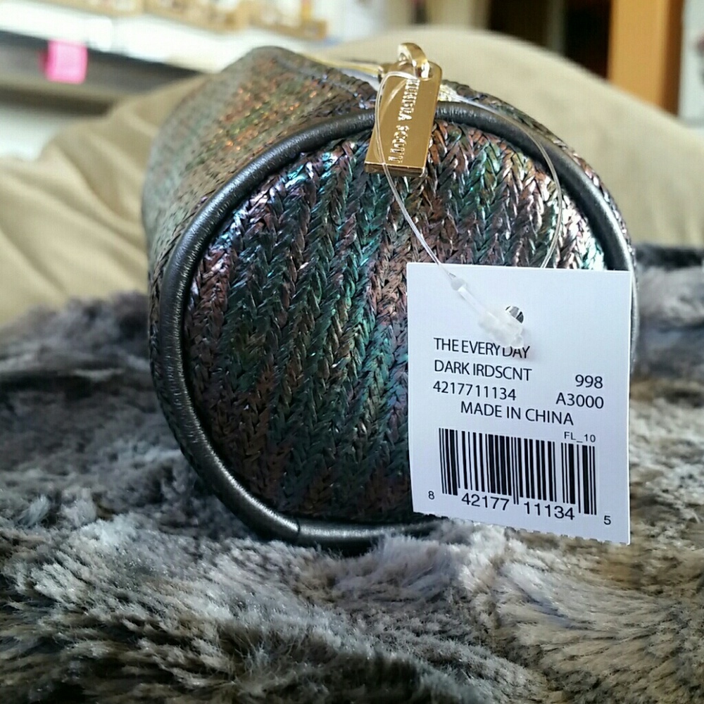 *NWT* KENDRA SCOTT IRIDESCENT "THE EVERYDAY BAG"