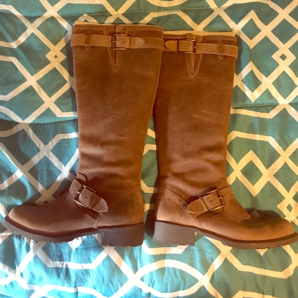 Clarks boots