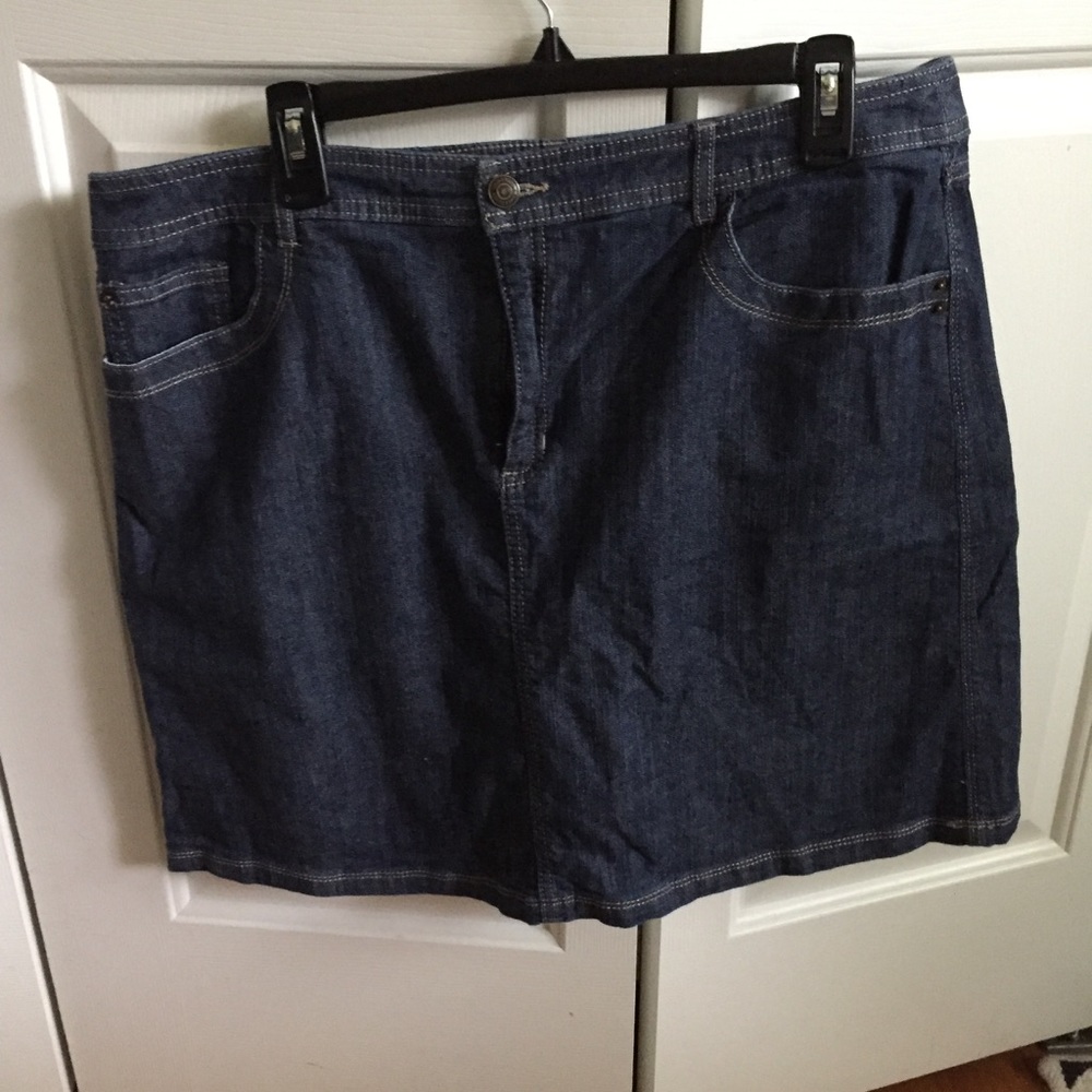 GUC jean skirt