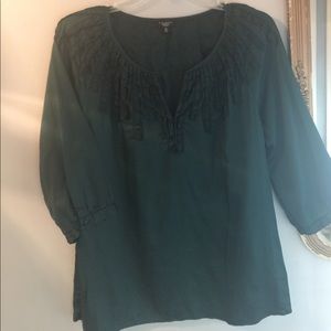 ☕️Talbots quarter sleeve boho blouse