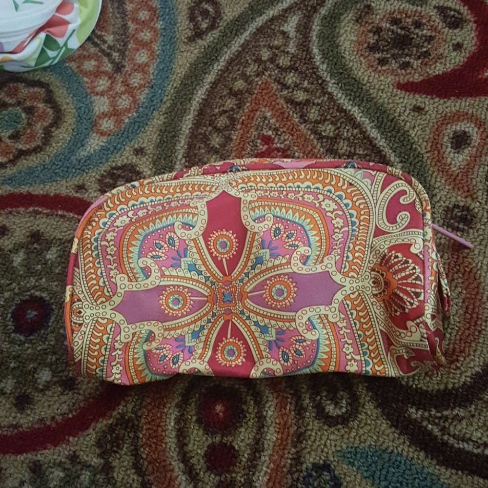 bare minerals make up bag