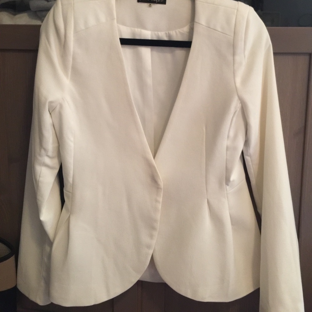 White blazer with leather detail