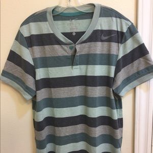 Nike Dri-Fit Henley (S)