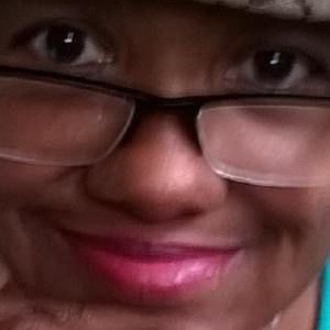 Meet your Posher, Roslyn