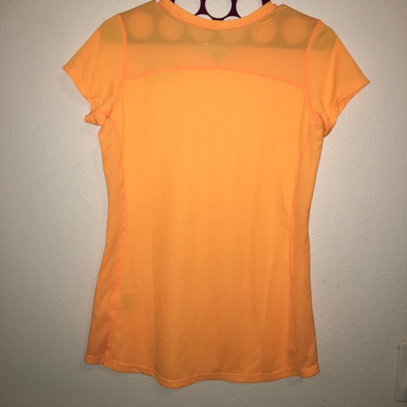 Nike Dri-Fit T-shirt - Picture 4 of 4