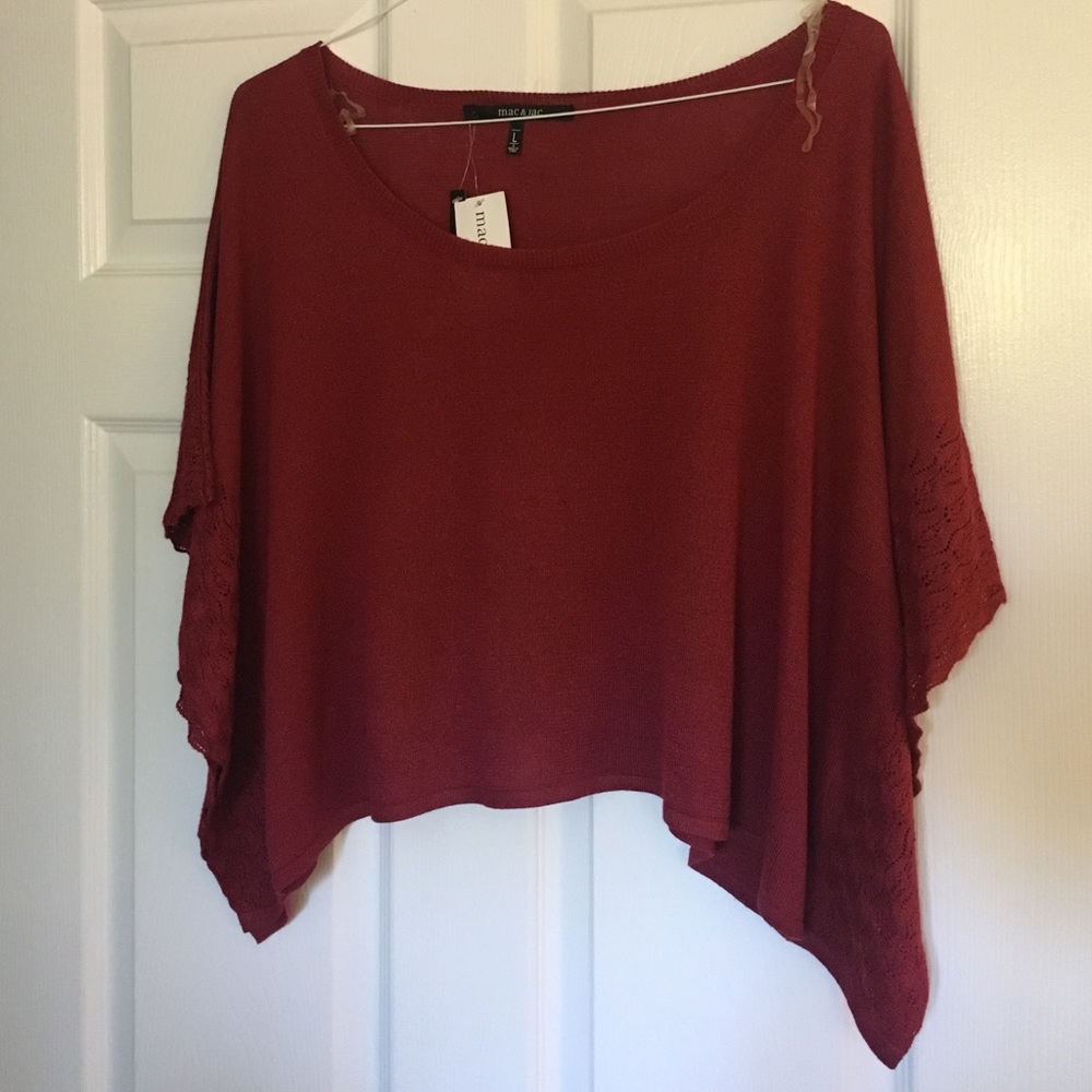 Red short sleeve top! Size large