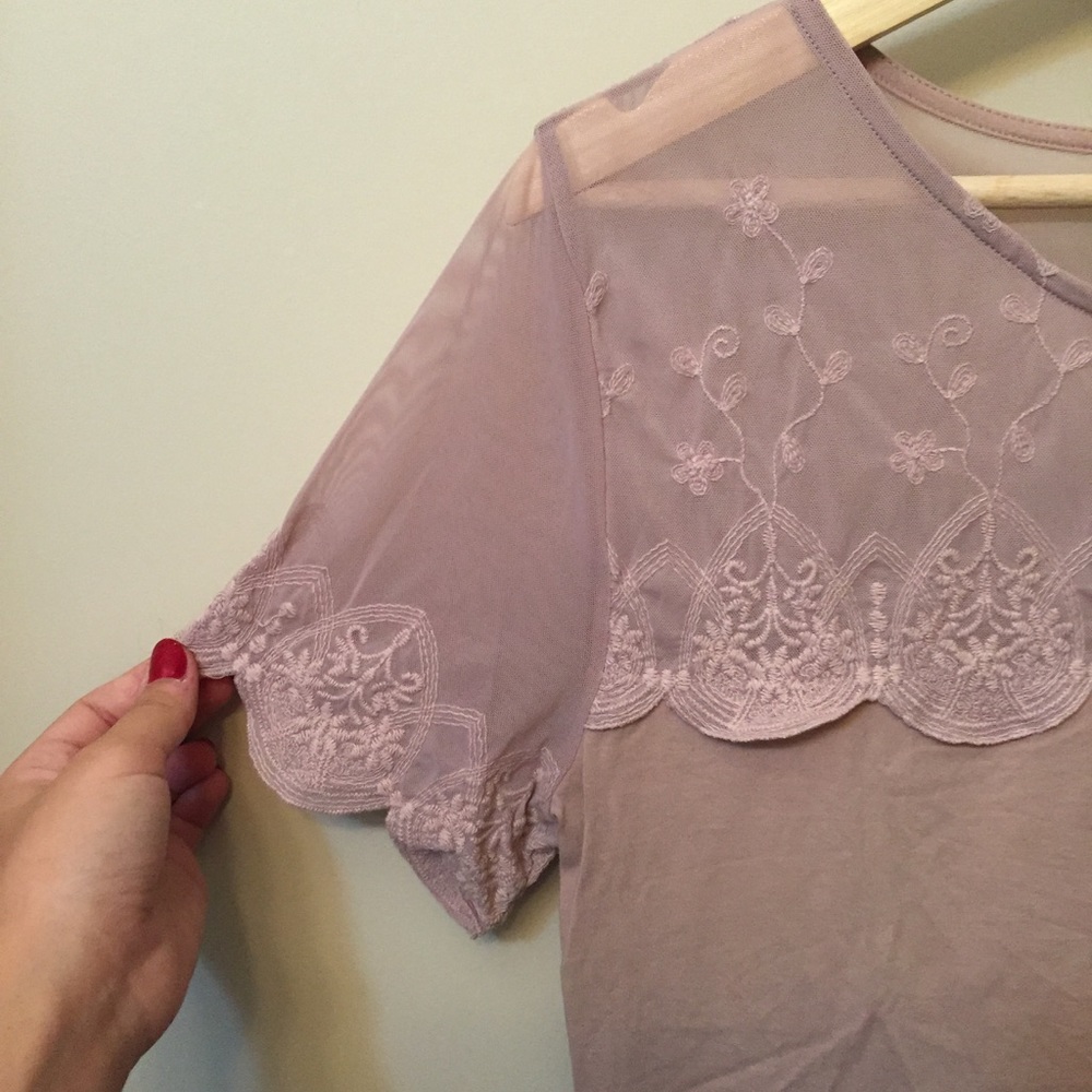Dusty Pink Mesh Lace Top