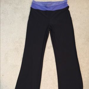 Vogo jogging pants, sized M.