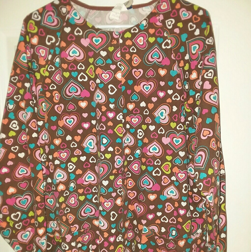 Long sleeve scrub top