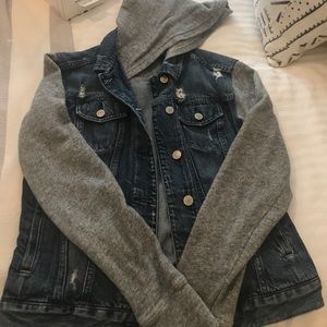 Express denim jacket with sweatshirt sleeves