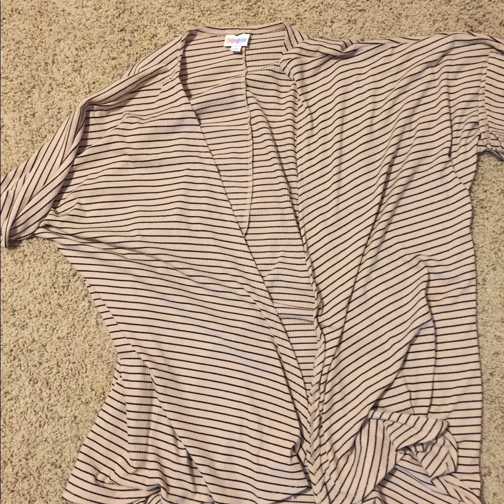 LulaRoe Medium cream/black Lindsay