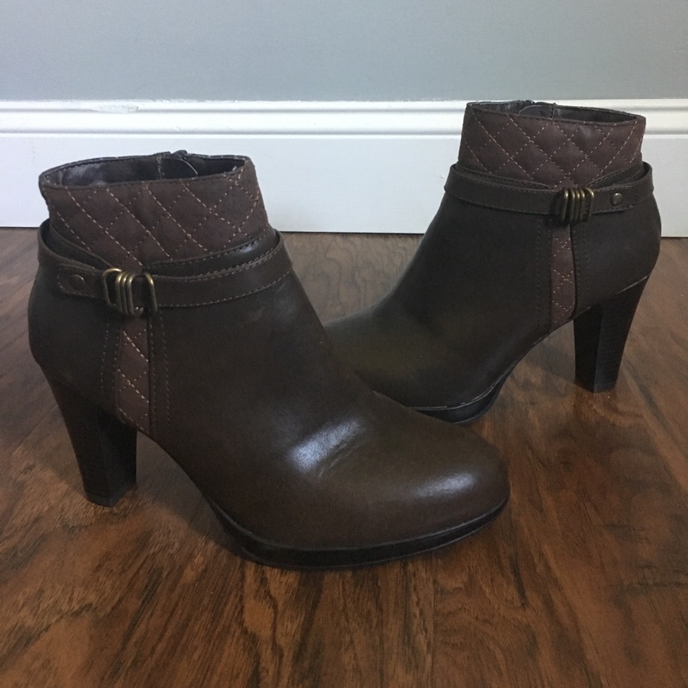 NWOT REDUCED PRICE!!! Brown Booties