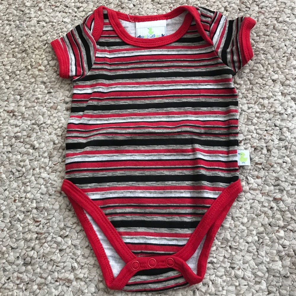 ❤️ 4 FOR $10 Boys- onesie