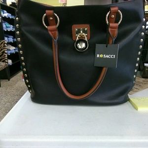 Meet your Posher, Shay