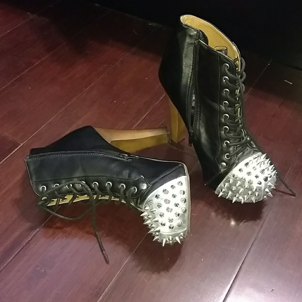 Spiked booties