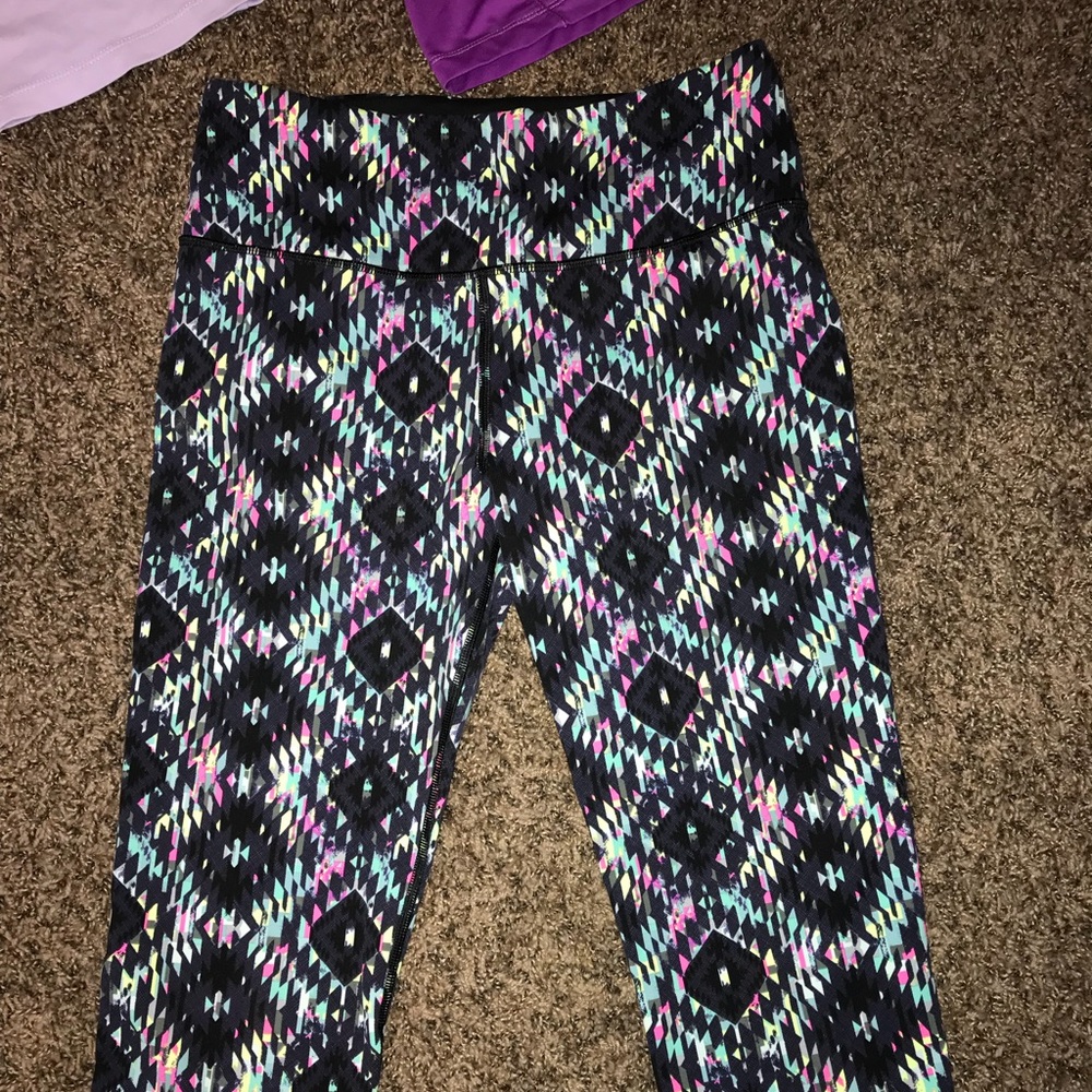 BUNDLE WORKOUT CLOTHES - Picture 2 of 8