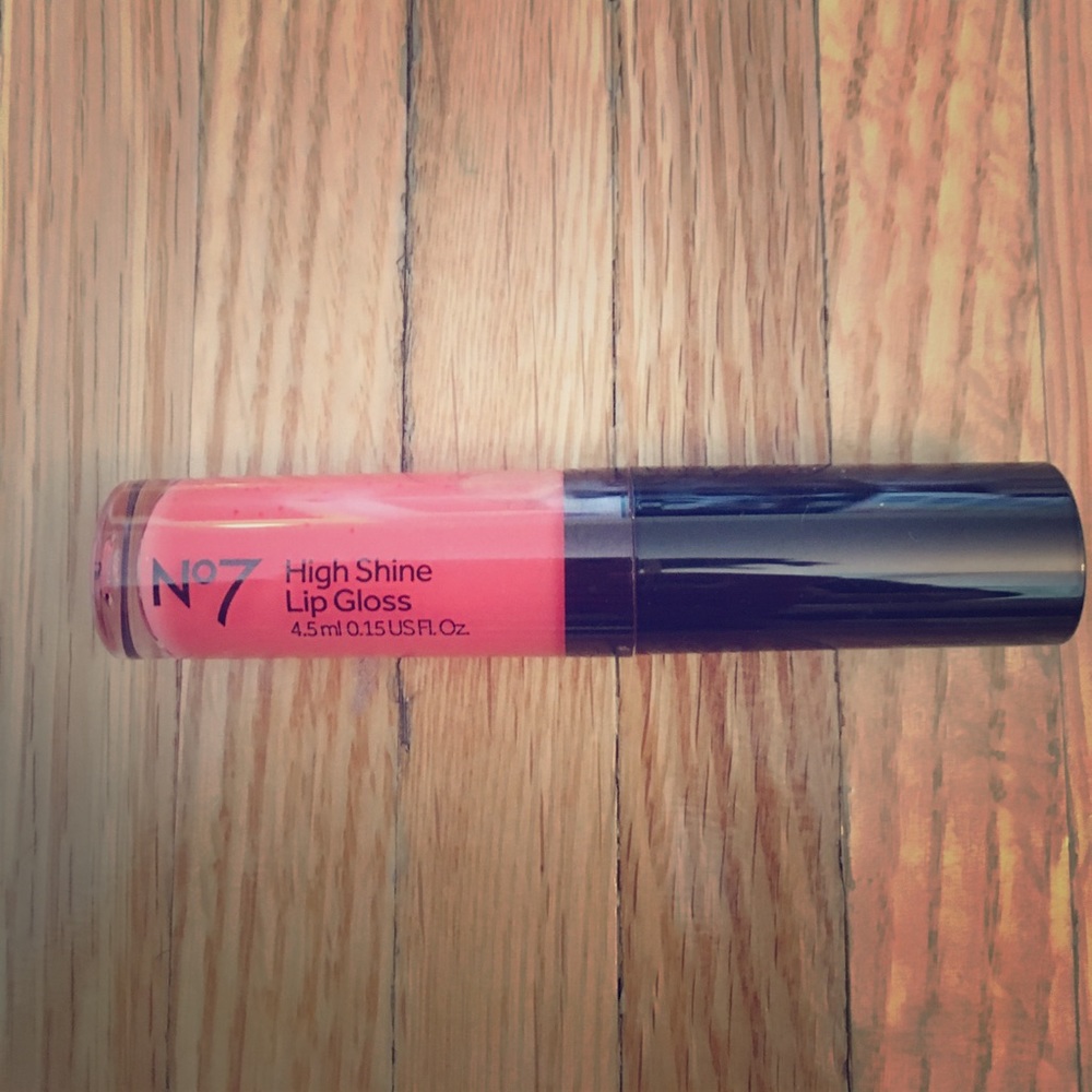 No. 7 High Shine Lip Gloss