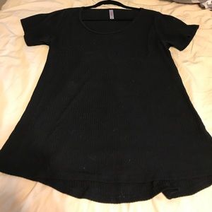 Black classic tee LLR
