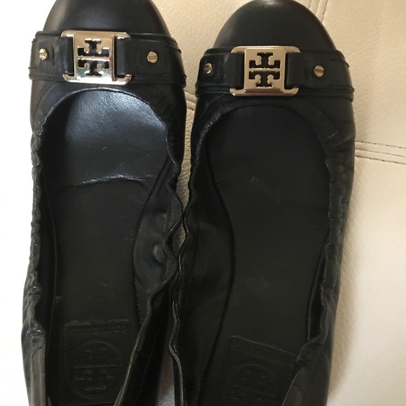 Authentic Tory Burch - Picture 2 of 4
